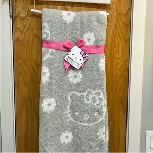 Hello Kitty Super Soft Throw Blanket Gray Pink Bow NWT